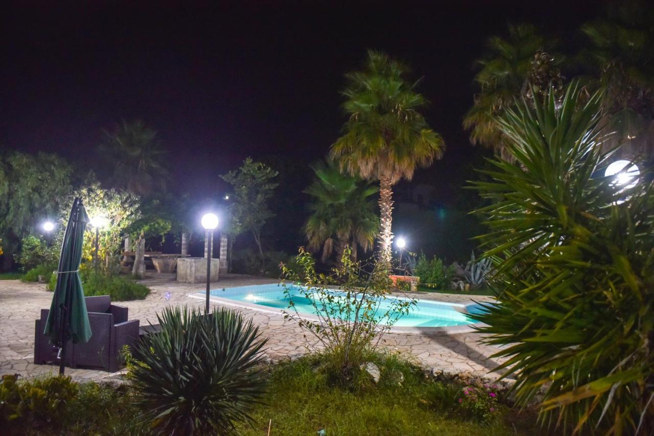 Villa Vinne Cirase Castiglione d'Otranto エクステリア 写真