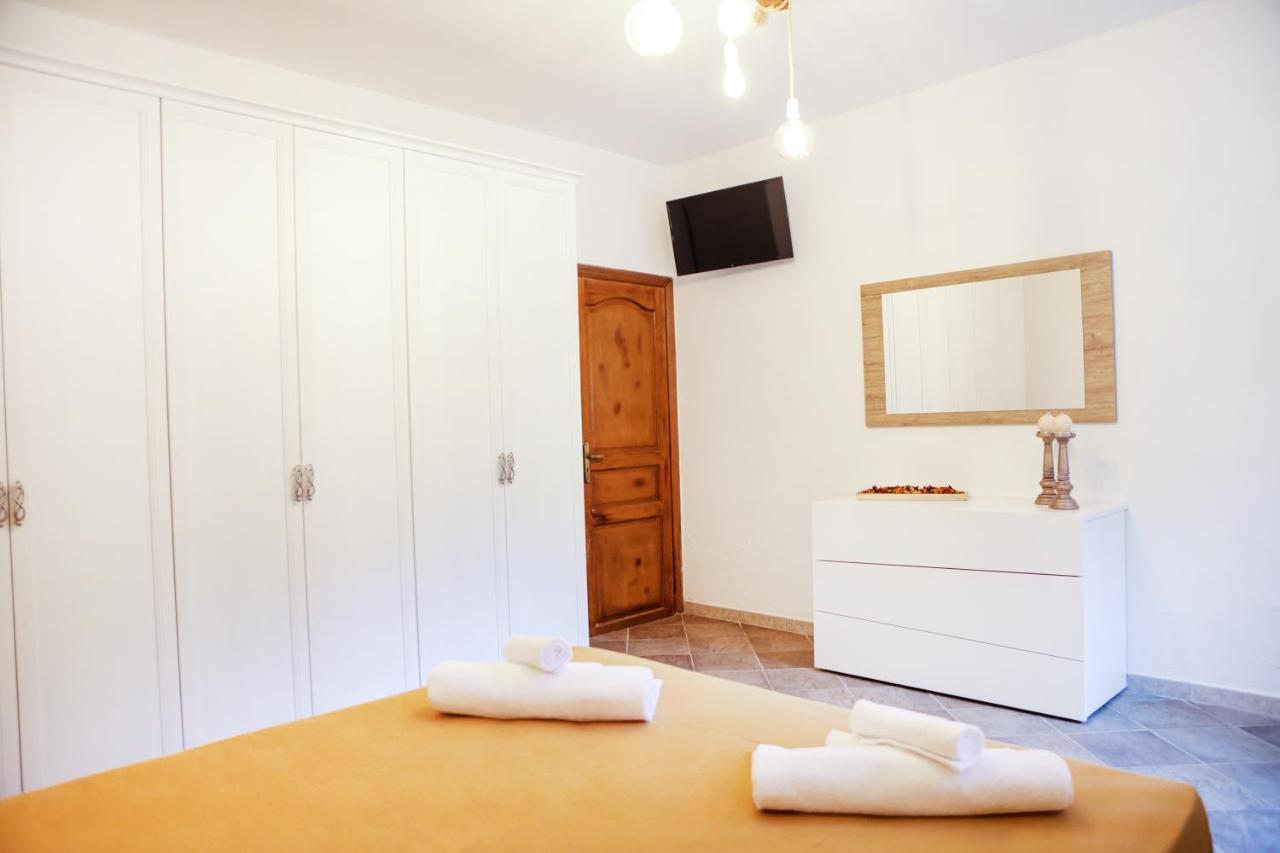 Villa Vinne Cirase Castiglione d'Otranto エクステリア 写真